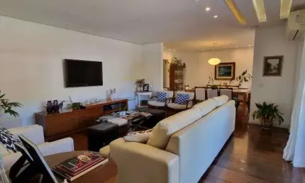 Freguesia. Apartaento para Venda com 240m² com 4 Quartos, Sendo 3 Suítes e 3 Vagas.