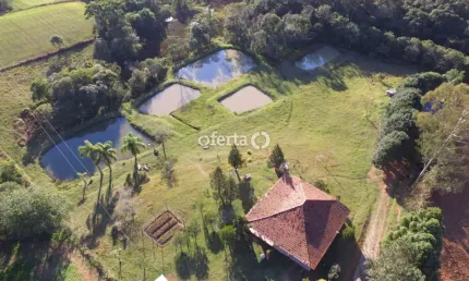 Chácara / sítio com 2 quartos à venda na Zona Rural, Araucária , 160 m2 por R$ 700.000