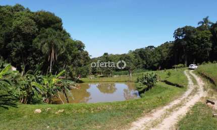 Chácara / sítio com 3 quartos à venda em Taquarova, Araucária , 600 m2 por R$ 699.000