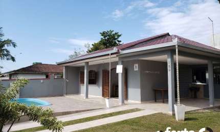 Casa com 4 quartos à venda no Balneário do Príncipe, Itapoá , 158 m2 por R$ 750.000