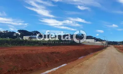 Terreno à venda no Serrinha, Contenda  por R$ 225.000
