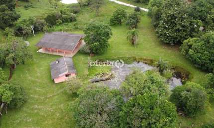 Chácara / sítio com 3 quartos à venda em Taquari, Campina Grande do Sul  por R$ 390.000