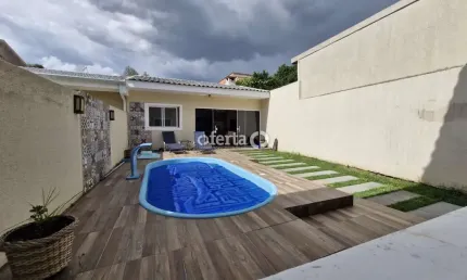 Casa com 3 quartos à venda no Iguaçu, Araucária , 150 m2 por R$ 1.100.000