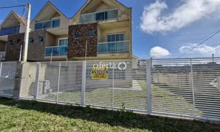 Casa com 3 quartos à venda no Iguaçu, Araucária , 178 m2 por R$ 1.050.000