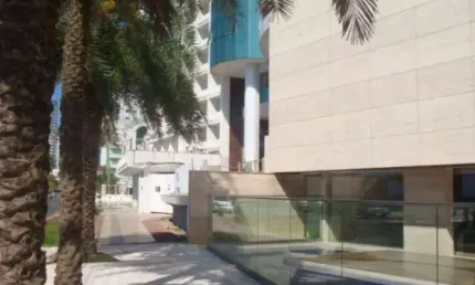 Frente mar - apartamento lateral - ótima localização