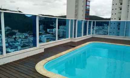 Linda Cobertura Duplex, com área de lazer, 04 suites, amplo espaço, piscina PRIVATIVA