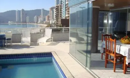 Alto padrão frente mar - piscina privativa - estuda propostas