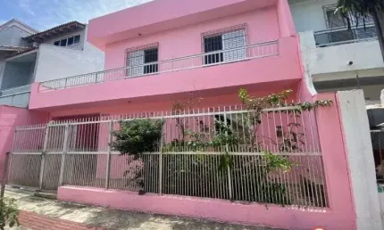 02 casas de 143m² à venda na rua 2700 -  cada casa com 03 quartos, sendo 1 suíte