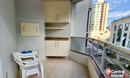 Apartamento com 3 dormitórios para locação temporada, 93 m² por r$ 800,00/dia -