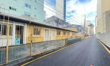 Casa com 3 dormitórios à venda, 150 m² por r$ 2.750.000,00 - centro - balneário
