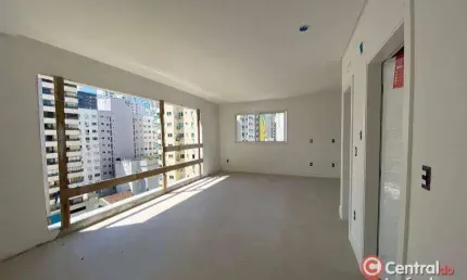 Apartamento com 3 dormitórios à venda, 125 m² por R$ 1.800.000,00 - Centro - Balneário Camboriú/SC