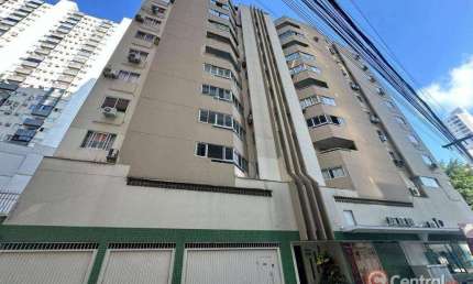 Apartamento com 2 dormitórios à venda, 70 m² por R$ 840.000,00 - Centro - Balneário Camboriú/SC