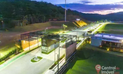 Terreno com 311m² à venda por R$ 1.500.000,00 - Camboriú/SC