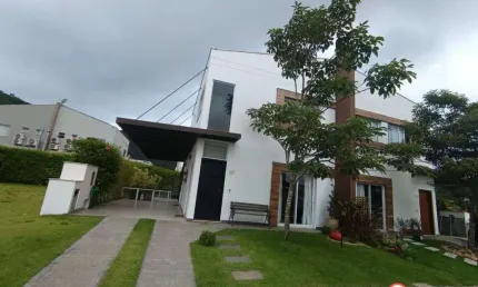 Casa com 3 dormitórios à venda, 132 m² por r$ 1.770.000,00 - são judas tadeu - b