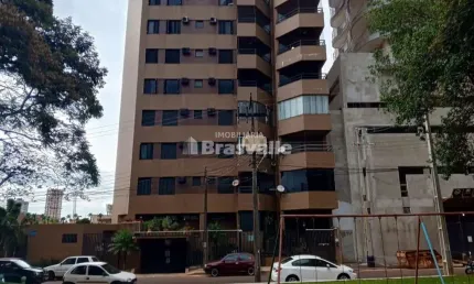Apartamento a venda Reformado no condomínio Florença no Centro