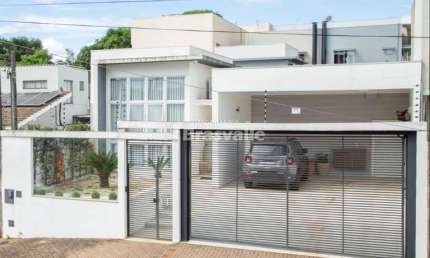 Casa com 3 quartos à venda no Coqueiral, Cascavel , 214 m2 por R$ 1.300.000