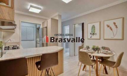 Apartamento a venda no condomínio Vila Constança no bairro Pioneiros Catarinenses