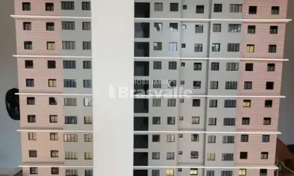Apartamento a venda no condomínio Osmário De Saraiva no Centro