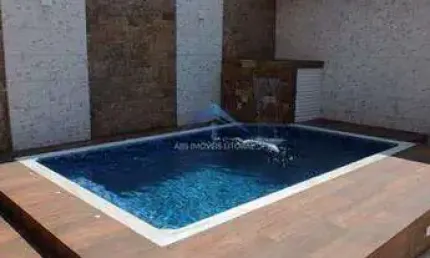 Casa com 5 dorms, Caiçara, Praia Grande - R$ 990 mil, Cod: 4717