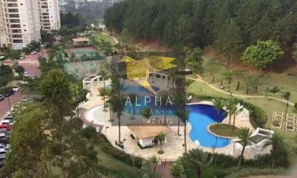 Venda de Apartamento no clube Alpha Vita Alphaville  vista para piscina!