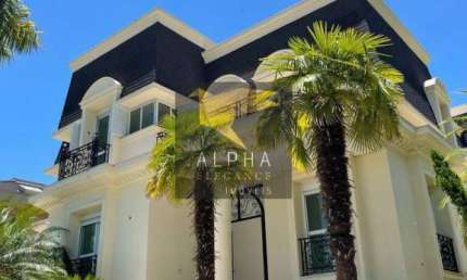 Mansão estilo Chateau Francês à Venda no Tamboré 2 R$ 17.000.000,00