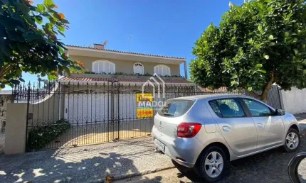 Casa com 5 quartos para alugar na Rua General Argolo, 120, Oficinas, Ponta Grossa
