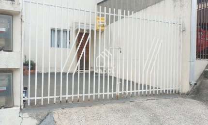 Casa com 2 quartos para alugar na Rua Cambará, 431, Nova Rússia, Ponta Grossa