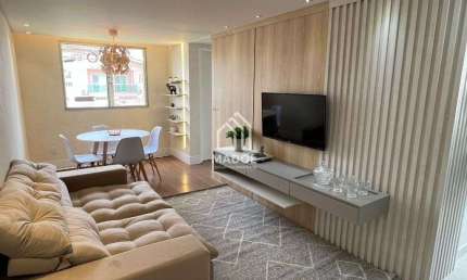 Apartamento à Venda em Jardim Carvalho, Ponta Grossa - PR