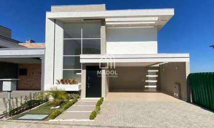 Casa em condomínio à Venda em Cará-cará, Ponta Grossa - PR