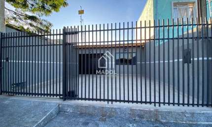 Casa com 3 quartos à venda na Rua Machado de Assis, 109, Uvaranas, Ponta Grossa