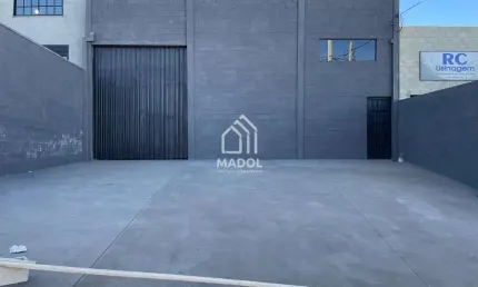 Barracao para locação medindo 250m² no colonia dona luiza