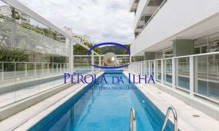 Em busca de um apartamento de alto padrão em uma localização privilegiada? Este imóvel de 88,95m², com 2 dormitórios (sendo uma suíte), sacada e cozinha integrada ao living, é a opção perfeita para vo