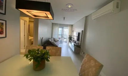 Apartamento incrível, no coração do Centro de Florianópolis, com todas as comodidades que você sempre sonhou!