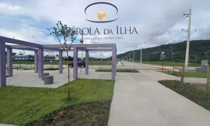 Terreno à venda na Rodovia Tertuliano Brito Xavier, 20, Canasvieiras, Florianópolis por R$ 600.000