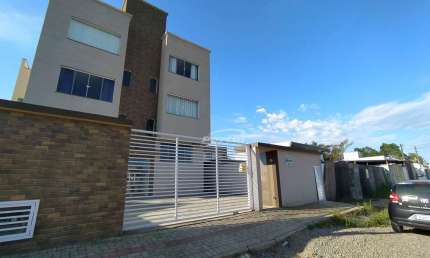 Apartamento com 2 quartos para alugar no Itacolomi, Balneário Piçarras , 57 m2 por R$ 1.900