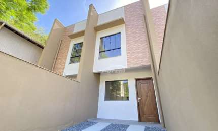 Casa com 2 quartos para alugar no Velha Grande, Blumenau , 77 m2 por R$ 2.000