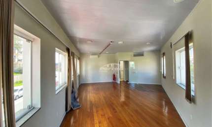 Ponto comercial com 1 sala para alugar no Velha, Blumenau , 40 m2 por R$ 2.000