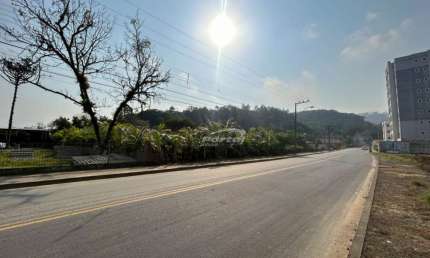 Terreno à venda no Itoupava Central, Blumenau  por R$ 1.800.000