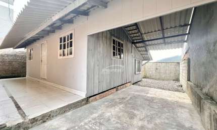 Casa com 2 quartos para alugar no Santa Lídia, Penha , 70 m2 por R$ 1.200