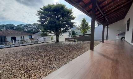 Casa com 3 quartos para alugar no Itoupava Norte, Blumenau , 120 m2 por R$ 2.850