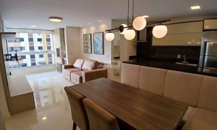 Apartamento com 2 quartos para alugar na Vila Nova, Blumenau , 80 m2 por R$ 3.800
