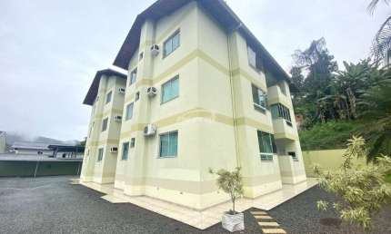 Apartamento com 2 quartos para alugar no Itoupava Central, Blumenau , 62 m2 por R$ 1.400