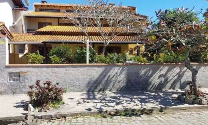 Casa com 4 quartos à venda na Praia Alegre, Penha , 158 m2 por R$ 890.000