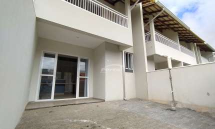 Casa com 2 quartos para alugar no Centro, Balneário Piçarras , 90 m2 por R$ 2.900