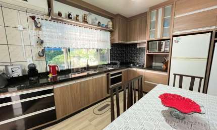 Casa com 3 quartos à venda no Velha Central, Blumenau , 269 m2 por R$ 649.000