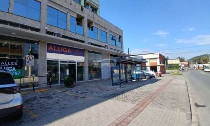 Sala comercial com 5 salas para alugar no Itoupava Norte, Blumenau , 430 m2 por R$ 24.000