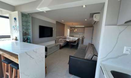 Apartamento com 2 quartos para alugar no Itacolomi, Balneário Piçarras , 90 m2 por R$ 4.500