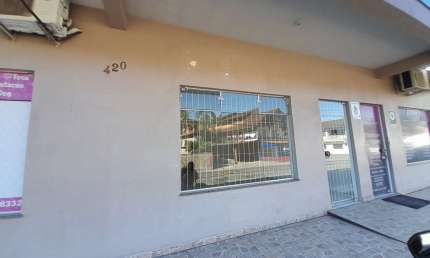 Sala comercial para alugar no Fortaleza, Blumenau  por R$ 1.223