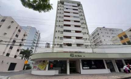 Apartamento com 2 quartos para alugar no Victor Konder, Blumenau , 95 m2 por R$ 2.000