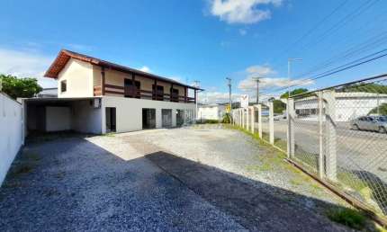Casa com 3 quartos para alugar na Bela Vista, Gaspar , 256 m2 por R$ 6.500